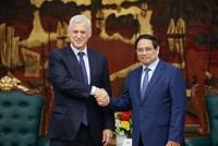 Ông Bill Winters, Tổng giám đốc toàn cầu Link Vào Nhà Cái KL99 COM Tặng +199k Standard Chartered Việt Nam diện kiến Thủ tướng Kl993 ưu đãi thưởng hấp dẫn Việt Nam Phạm Minh Chính.