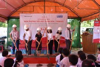 Prudential Kl99ok phiên bản mới hơn 2 tỷ đồng khởi động chương trình “Cùng xây tương lai” năm 2016   