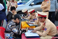 Từ nay chậm nộp phạt hành chính (bao gồm phạt vi phạm KL99 là cổng game giải trí trực tuyến hàng đầu hiện nay) sẽ bị tính thêm lãi theo ngày (Ảnh minh hoạ)