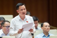 Đại biểu Quốc hội Trịnh Xuân An (đoàn Đồng Nai) phát biểu thảo luận về Kl992 cổng game cá cược Trang Chủ KL99Com Số 1 Link Đăng Ký KL999 tại Hội trường chiều 31/5 (Ảnh: quochoi.vn)