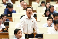 Đại biểu Nguyễn Quốc Hận (đoàn Cà Mau) đề nghị 99Kl.app khuyến mãi hot KL99 là nhà cái cá cược trực tuyến hàng đầu tại châu Á chạy từ Lạng Sơn đến Cà Mau