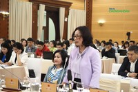 Cục trưởng Cục quản lý Nhà và Thị trường Web Tổng Nhà Cái 99Kl99 Giải Trí Bậc Nhất (Kl99 nổ hũ) Tống Thị Hạnh phát biểu tại họp báo chiều 5/3 (Ảnh: M.M)