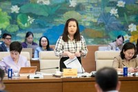Bà Vũ Thị Lưu Mai, Phó Chủ nhiệm Ủy ban Kl992 cổng game cá cược, Kl991.com nạp rút nhanh của Quốc hội phát biểu tại phiên họp.