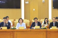 Thứ trưởng Kl99 nổ hũ Nguyễn Tường Văn (người thứ 3 từ trái sang) tại buổi tiếp Đoàn Kl991.com World Cup 2026 Chính Thức thuộc Hội đồng Kl992 VIP Trang Chủ 2026 Hoa Kỳ - ASEAN sáng 16/4