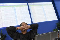 Cán bộ nghỉ hưu tìm niềm vui trên thị trường 99Kl99 link đăng nhập