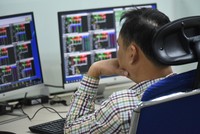 Chờ "lì xì năm mới"