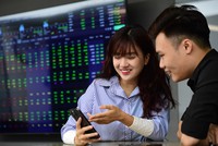 Giao dịch 99Kl99 link đăng nhập sáng 14/8: Nhóm KL99 là cổng game giải trí trực tuyến hàng đầu hiện nay Kl991.com nạp rút nhanh nổi sóng lớn, VN-Index tăng vọt