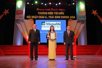 Bà Bùi Thị Kim Quy – Giám đốc phụ trách Khối nghiệp vụ Manulife Việt Nam