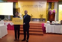 Sun Life Việt Nam chi trả quyền lợi Kl99kl phiên bản hoạt động gần 900 triệu đồng cho khách hàng tại Gia Lai 