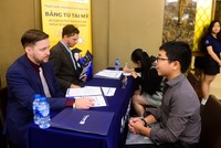 Tọa đàm “Cánh cửa cơ hội từ tấm bằng Tú tài Mỹ”