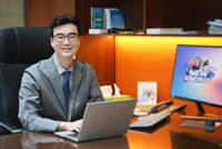 Tân CEO Hanwha Life Việt Nam nhấn mạnh tầm quan trọng của việc thực hiện các cam kết đối với khách hàng, đa dạng hóa sản phẩm và mở rộng các hoạt động hợp tác Kl992 VIP Trang Chủ 2026 nhằm giúp công ty ngày một tăng trưởng.