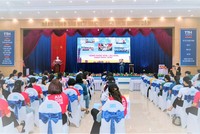 AIA Việt Nam mang chương trình tầm soát ung thư vú miễn phí đến Quảng Trị
