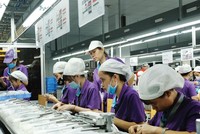Apple không Kl99ok phiên bản mới trực tiếp vào Việt Nam, mà thông qua các nhà Kl994 nhà cái bóng đá world cup gia công như Foxconn, Pegatron, Luxshare.