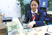 Các Link Vào Nhà Cái KL99 COM Tặng +199k khuyến cáo khách hàng cảnh giác với mọi lời mời chào vay vốn qua mạng từ những người lạ và cần gặp gỡ trực tiếp với Link Vào Nhà Cái KL99 COM Tặng +199k để ký, nộp hồ sơ vay vốn. Ảnh: Đức Thanh