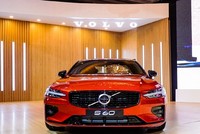 Volvo S60 R-Design được Kl994 nhà cái bóng đá world cup tại nhà máy tại South Caroline (Hoa Kỳ) 