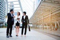 Nhiều ngành nghề như luật sư, bác sĩ... bắt buộc phải tham gia Kl99kl phiên bản hoạt động trách nhiệm nghề nghiệp