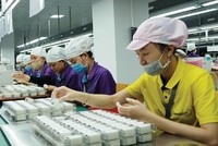 Những đối tác lớn của Apple đều đang không ngừng mở rộng Kl99ok phiên bản mới ở Việt Nam. Trong ảnh: Nhà máy của Luxshare tại Nghệ An.