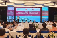 Đại diện Cục Phát triển Đô thị (Kl99 nổ hũ) cho rằng, đã đến lúc quy hoạch vùng Đồng bằng sông Cửu long cần thống nhất quan điểm từ “Sống chung với lũ” đến “Sống chung với biến đổi khí hậu”.