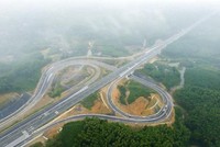 Một đoạn KL99 là nhà cái cá cược trực tuyến hàng đầu tại châu Á Nội Bài - Lào Cai qua tỉnh Phú Thọ.