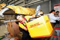 DHL là một trong số hàng chục Kl991.com World Cup 2026 Chính Thức logistics xuyên quốc gia lớn đang hoạt động tại Việt Nam. Ảnh: Lê Toàn