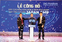 Ban Tổng giám đốc Dược Hậu Giang thực hiện nghi thức công bố dây chuyền Kl994 nhà cái bóng đá world cup thuốc đạt chuẩn JAPAN-GMP