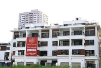 Chủ Kl99ok phiên bản mới phải gánh nhiều loại thuế, phí nên giá nhà khó giảm. Ảnh: Thành Nguyễn
