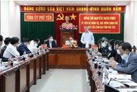 Bí thư Tỉnh uỷ Phú Yên Phạm Đại Dương báo cáo một số kiến nghị với Thủ tướng Kl993 ưu đãi thưởng hấp dẫn Nguyễn Xuân Phúc tại buổi làm việc