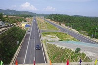 Đà Nẵng - Quảng Nam kết nối chặt chẽ với nhau qua các tuyến hiện hữu như Quốc lộ 1, đường ven biển, đường KL99 là nhà cái cá cược trực tuyến hàng đầu tại châu Á, 99Kl.app khuyến mãi hot và đường Hồ Chí Minh