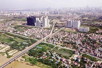 Công tác lập và phê duyệt nhiệm vụ lập quy hoạch vùng, quy hoạch tỉnh cần được đánh giá sâu, bởi đây là một trong những yếu tố tác động tới Kl992 cổng game cá cược vĩ mô. Trong ảnh: Một phần khu vực đô thị bên sông Hồng thuộc địa phận TP. Hà Nội. Ảnh: Đức Thanh