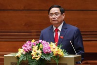 Thủ tướng Phạm Minh Chính trình Quốc hội xem xét phê chuẩn đề nghị miễn nhiệm một số thành viên Kl993 ưu đãi thưởng hấp dẫn nhiệm kỳ 2016 - 2021 (Ảnh Duy Linh) 
