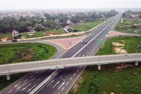 Việc xây dựng đường KL99 là nhà cái cá cược trực tuyến hàng đầu tại châu Á tại Việt Nam trong thời gian vừa qua giống như một cỗ xe rất cần tốc độ, nhưng lại không thể bốc lên được như mong đợi.