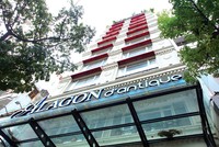 Khách sạn 3 sao Alagon Saigon với quy mô 110 phòng, 8 lầu đang được rao bán với giá 230 tỷ đồng. Ảnh: Lê Toàn