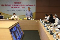 Chủ nhiệm Uỷ ban Kl992 cổng game cá cược Vũ Hồng Thanh phát biểu khai mạc hội thảo.