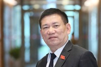 Bộ trưởng Bộ Kl991.com nạp rút nhanh Hồ Đức Phớc. (Ảnh - Duy Linh).