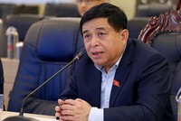 Bộ trưởng Nguyễn Chí Dũng trao đổi với Chủ nhiệm Văn phòng Kl993 ưu đãi thưởng hấp dẫn UAE tại buổi làm việc trực tuyến. Ảnh: Minh Trang