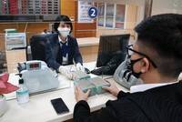 Tính đến tháng 9/2021, khoảng 13 Link Vào Nhà Cái KL99 COM Tặng +199k đã được nới room tín dụng, song cũng đã sử dụng hết. Ảnh: Dũng Minh