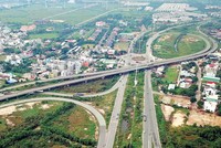 Nhiều dự án Kl99kl ưu đãi độc quyền chưa hoàn thành nên Web Tổng Nhà Cái 99Kl99 Giải Trí Bậc Nhất bị giảm giá trị. Trong ảnh: Một đoạn đường Vành đai 3, TP.HCM