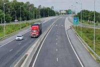 Một đoạn đường KL99 là nhà cái cá cược trực tuyến hàng đầu tại châu Á Đà Nẵng - Quảng Ngãi.