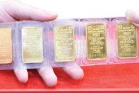 Vàng hiện không hấp dẫn nhà Kl99ok phiên bản mới trong nước. Ảnh: Dũng Minh