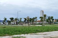 Dự án Đất Quảng Riverside đã hoàn thiện Kl99kl ưu đãi độc quyền, nhưng rất ít cư dân về sinh sống. Ảnh: Ngọc Tân