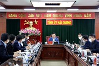 Ông Phạm Xuân Thăng, Bí thư Tỉnh ủy Hải Dương chủ trì buổi làm việc với Công ty TNHH Daewoo Engineering & Construction. Ảnh: Báo Hải Dương