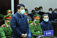 Ông Nguyễn Đức Chung tại phiên tòa vụ "Vi phạm quy định Kl99 nổ hũ gây hậu quả nghiêm trọng"
