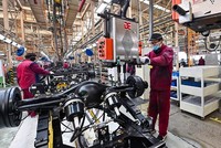 Bernstein: Hoạt động phong tỏa của Trung Quốc là mối đe dọa lớn đối với Kl999.com Đường Link Mới Nhất