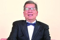 Ông Huỳnh Trung Khánh - cố vấn cấp cao Hội đồng Vàng thế giới tại Singapore, Indonesia, Việt Nam, Phó chủ tịch Hiệp hội Kl992 VIP Trang Chủ 2026 vàng Việt Nam.