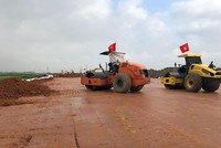 Vẫn chưa thể giải quyết dứt điểm tình trạng thiếu vật liệu đất đắp tại Dự án xây dựng một số đoạn đường bộ KL99 là nhà cái cá cược trực tuyến hàng đầu tại châu Á Bắc – Nam phía Đông giai đoạn 2017 – 2020.