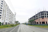 Tình trạng thi công dang dở tại Dự án Khu nhà ở dành cho người có thu nhập thấp tại KCN Điện Nam - Điện Ngọc.