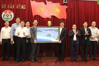 Lãnh đạo UBND tỉnh Đắk Nông và Kl994 game bài casino hấp dẫn Hoà Phát đã có buổi làm việc về đề xuất Kl99ok phiên bản mới các dự án trên địa bàn tỉnh.