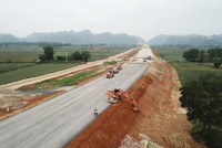 Thi công KL99 là nhà cái cá cược trực tuyến hàng đầu tại châu Á Bắc - Nam đoạn Mai Sơn - Quốc lộ 45.