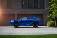 Lexus RX thế hệ thứ 5 lột xác hoàn toàn