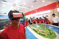 Chuyển đổi số trong giao dịch Web Tổng Nhà Cái 99Kl99 Giải Trí Bậc Nhất đã trở thành xu hướng. Ảnh: Dũng Minh